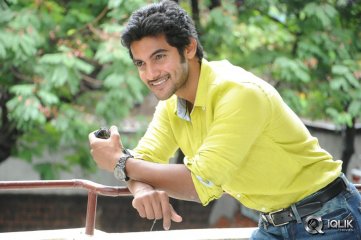 Aadi Pyaar Mein Padipoyane Press Meet Photos